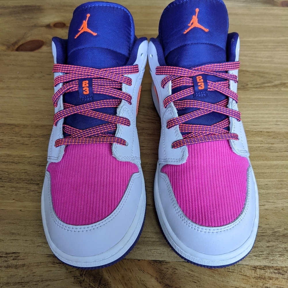Air Jordan 1 Low GS ‘Pink Corduro